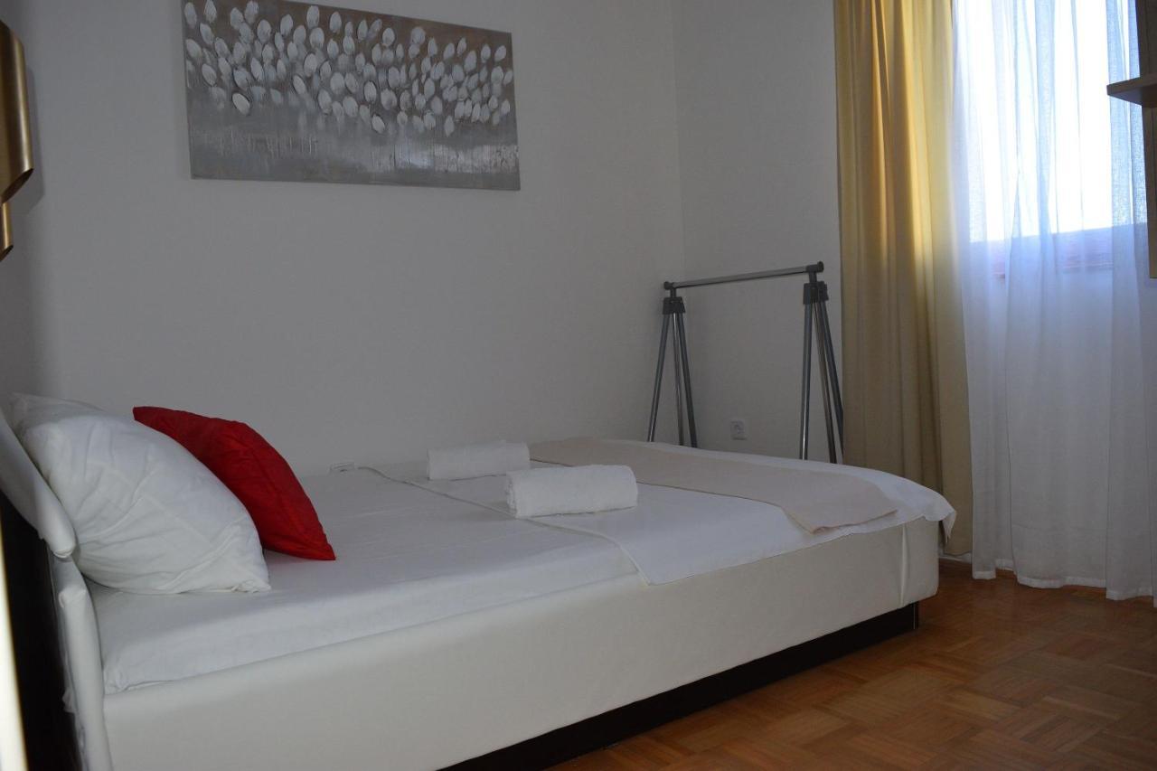 Juras1 Apartment Senj  Ngoại thất bức ảnh