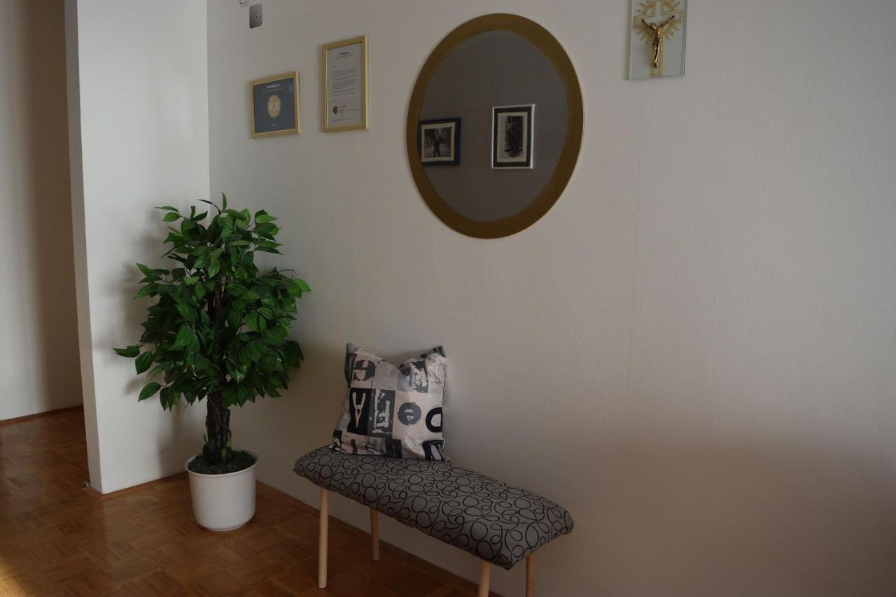 Juras1 Apartment Senj  Ngoại thất bức ảnh