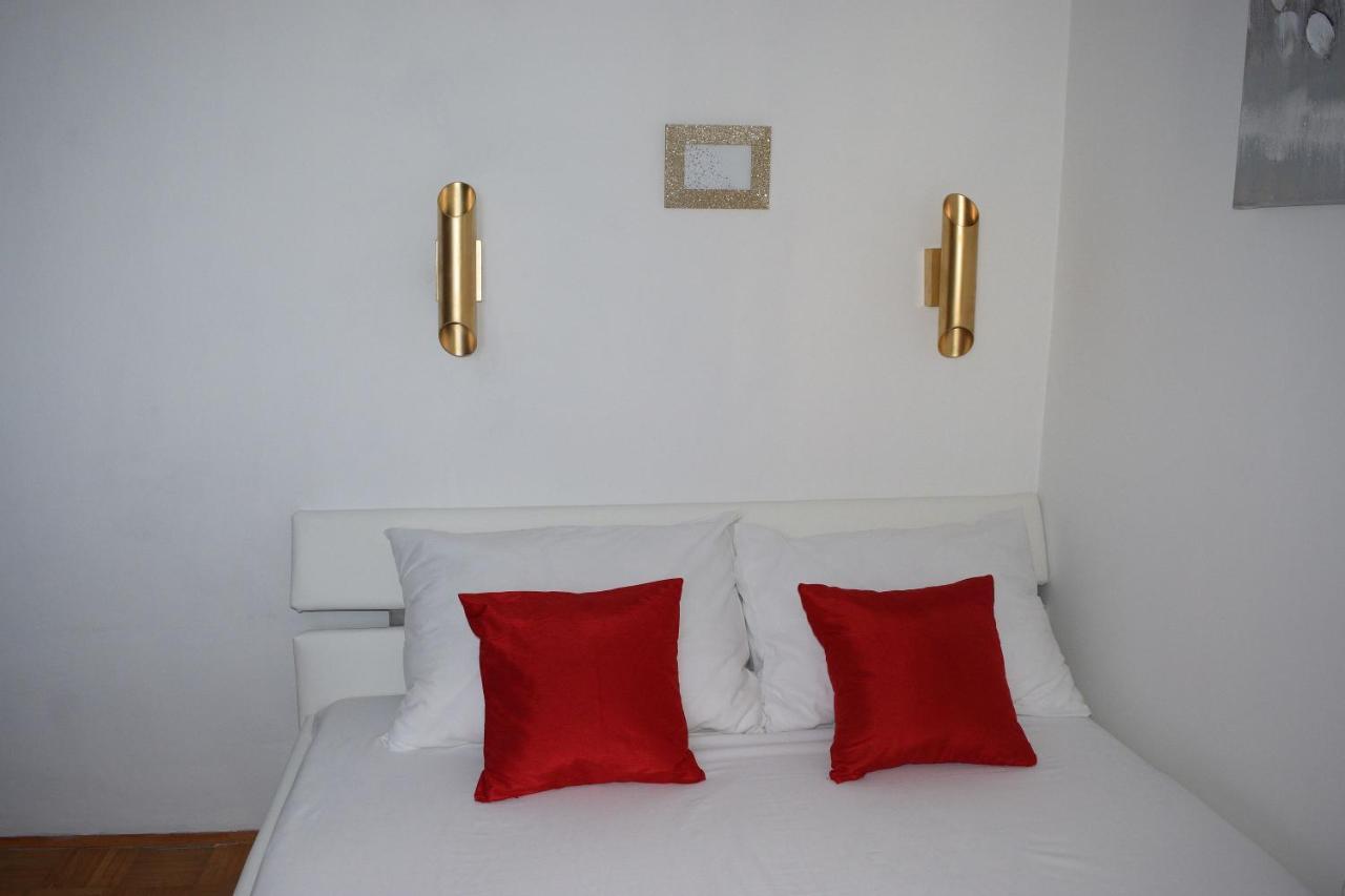 Juras1 Apartment Senj  Ngoại thất bức ảnh